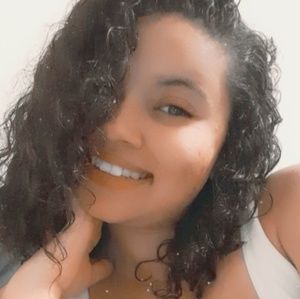 Meet your Posher, Sierra